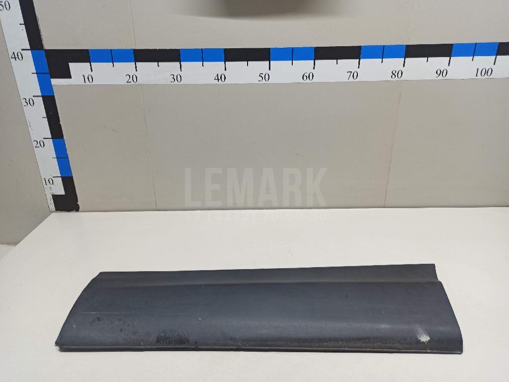 Накладка двери задней левой 828714EA0A Nissan
