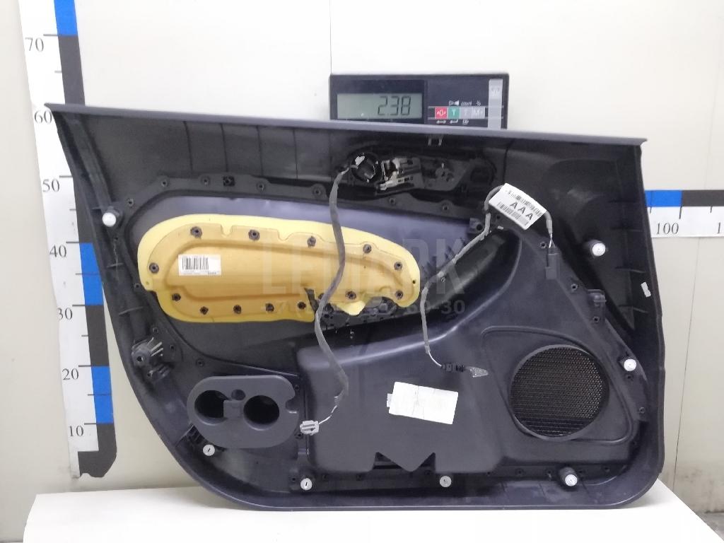 Обшивка двери передней правой для  Ford Escape EUR 2007-2009
