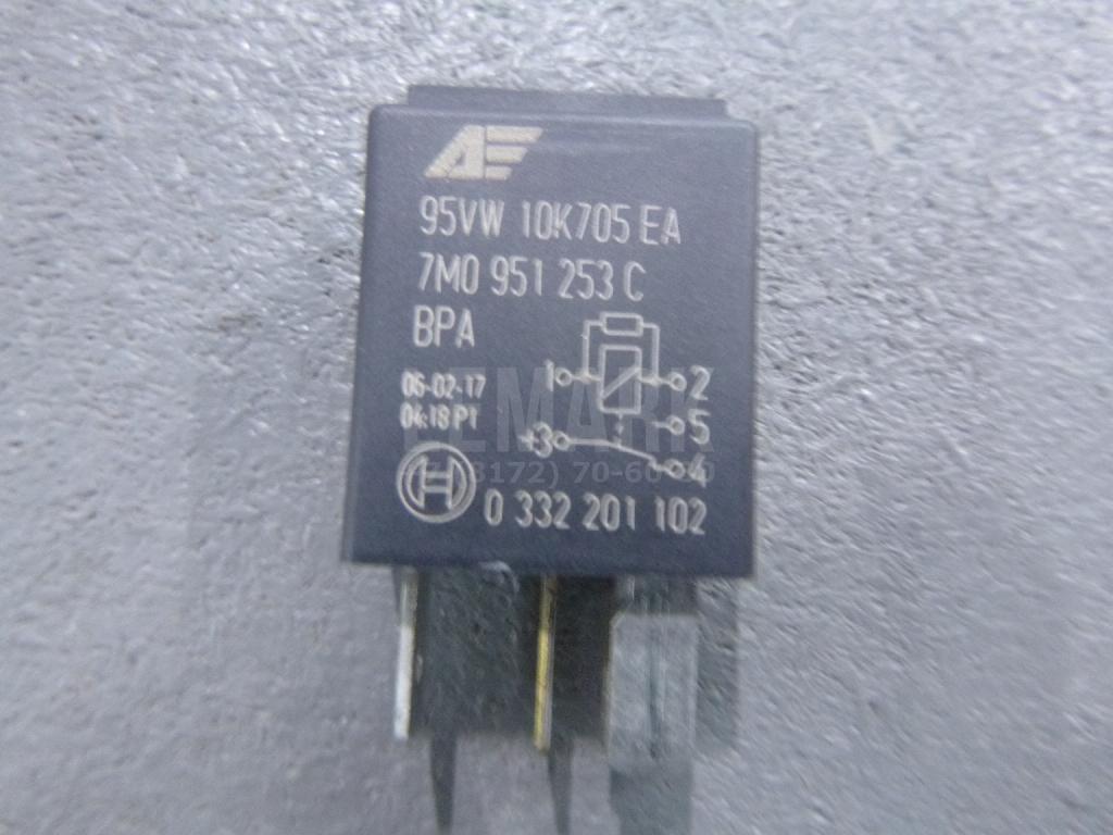 Реле 7M0951253C VAG