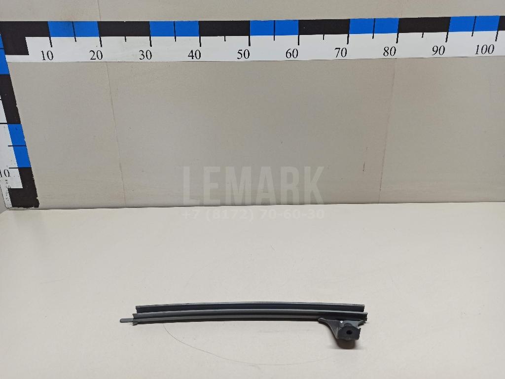 Направляющая стекла двери 6740460120 Toyota