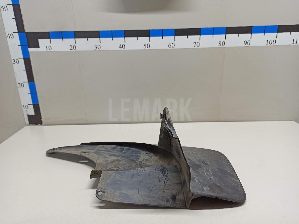 Брызговик задний правый 7662560330 Toyota
