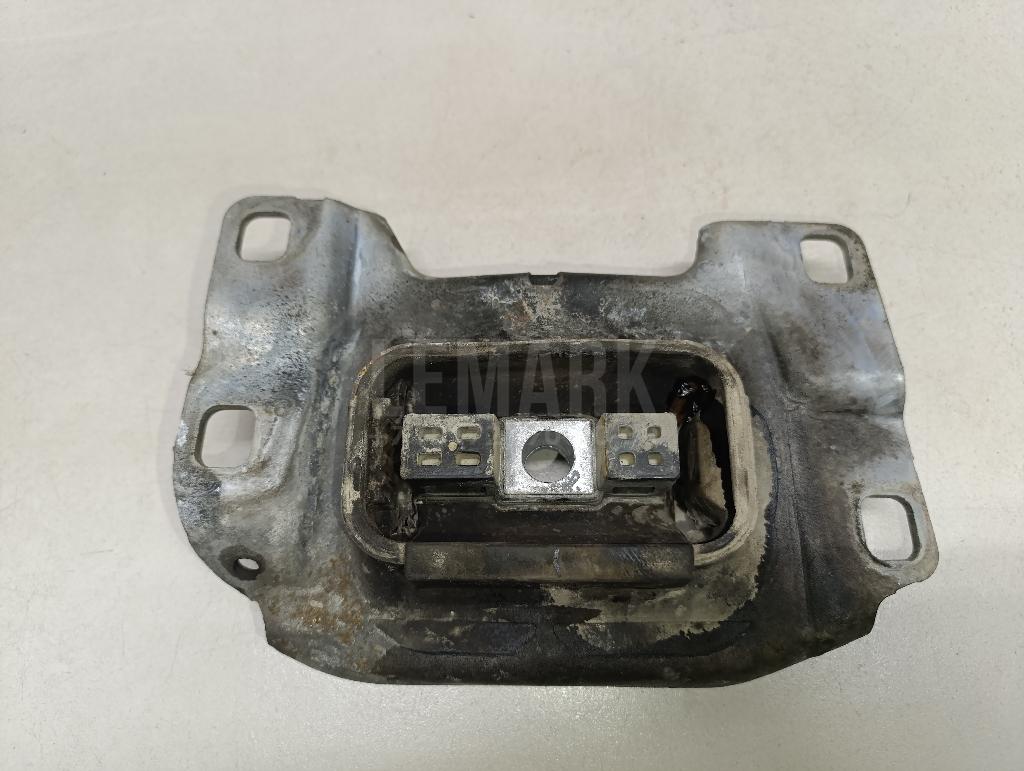 Опора КПП левая 1801350 Ford