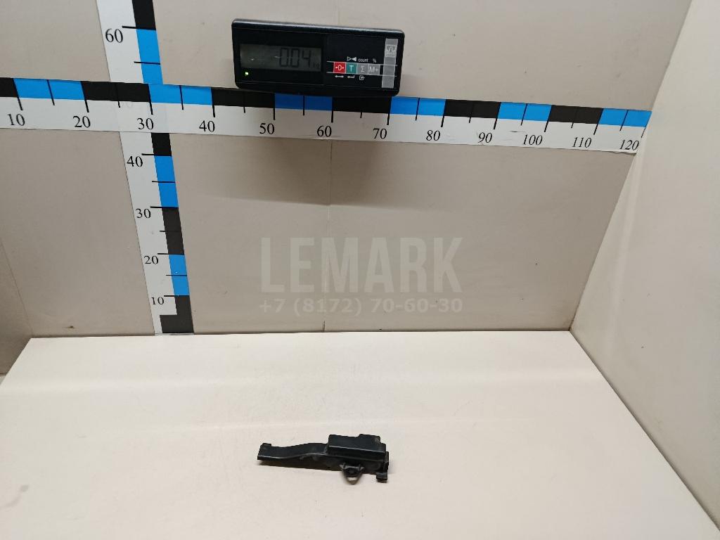 Кожух замка капота 811352B200 Hyundai-Kia