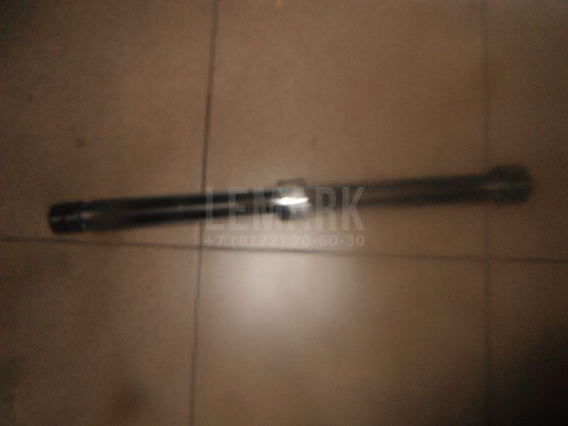 Вал балансирный 1360267020 Toyota