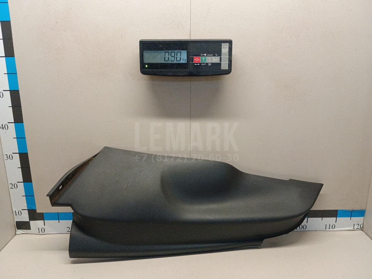 Обшивка стойки 5N086776582V VAG