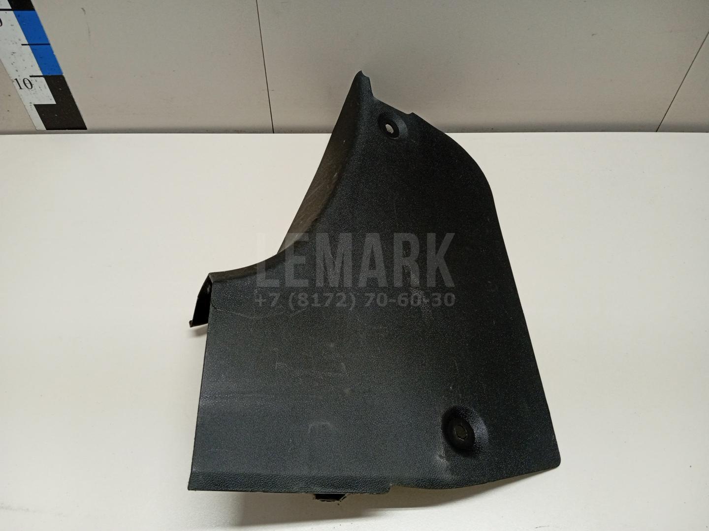 Обшивка багажника 1534341 Ford
