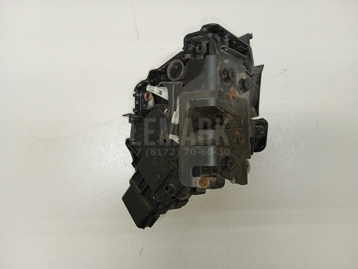 Замок двери передней правой 4892457 Ford