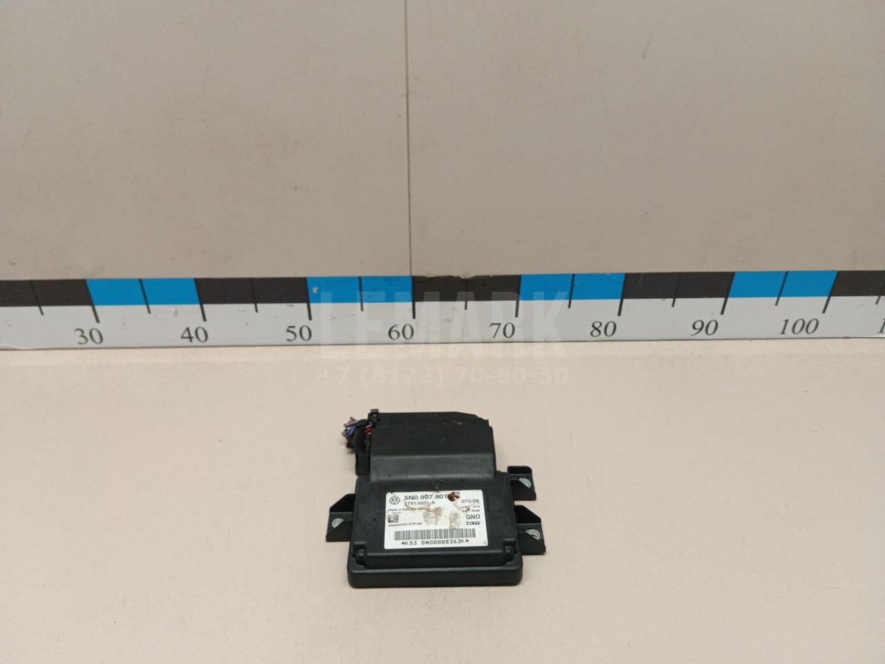 Блок управления парковочным тормозом 5N0907801D VAG