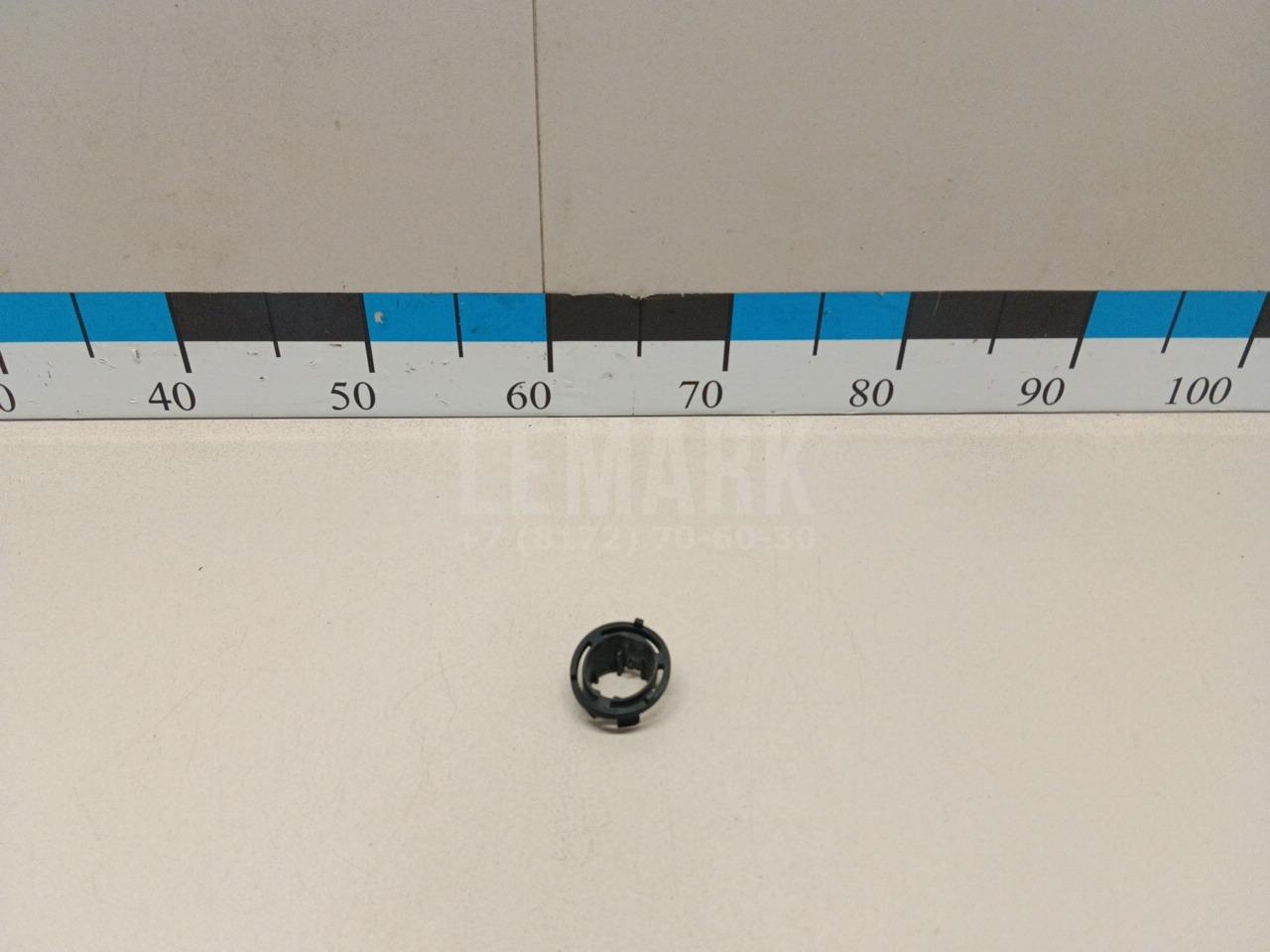 Кронштейн датчика парковки 5N0919503B VAG