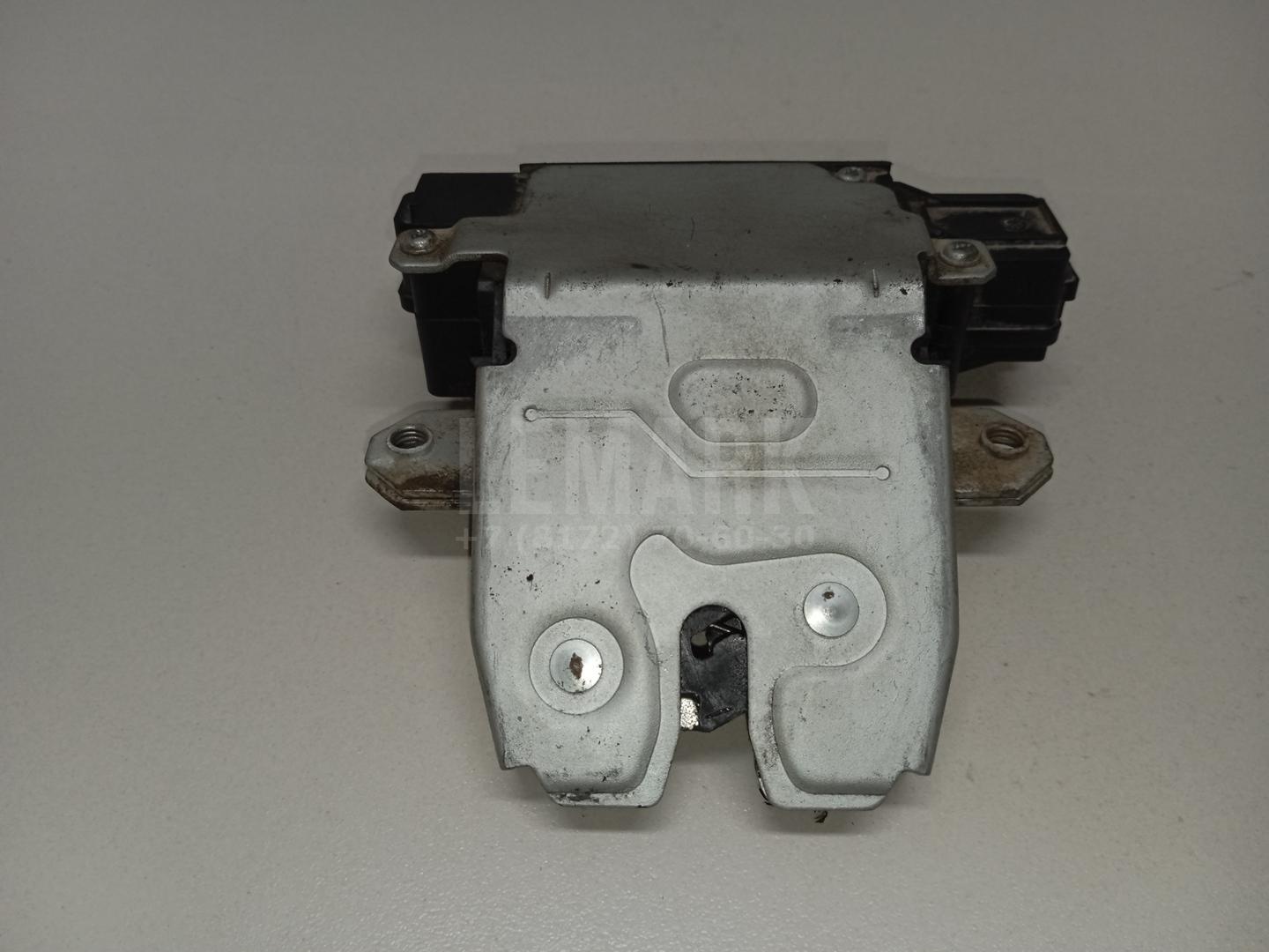 Замок багажника 3M51R442A66AP Ford