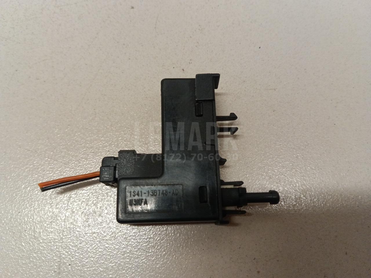 Выключатель концевой 1S4113B748AD Ford