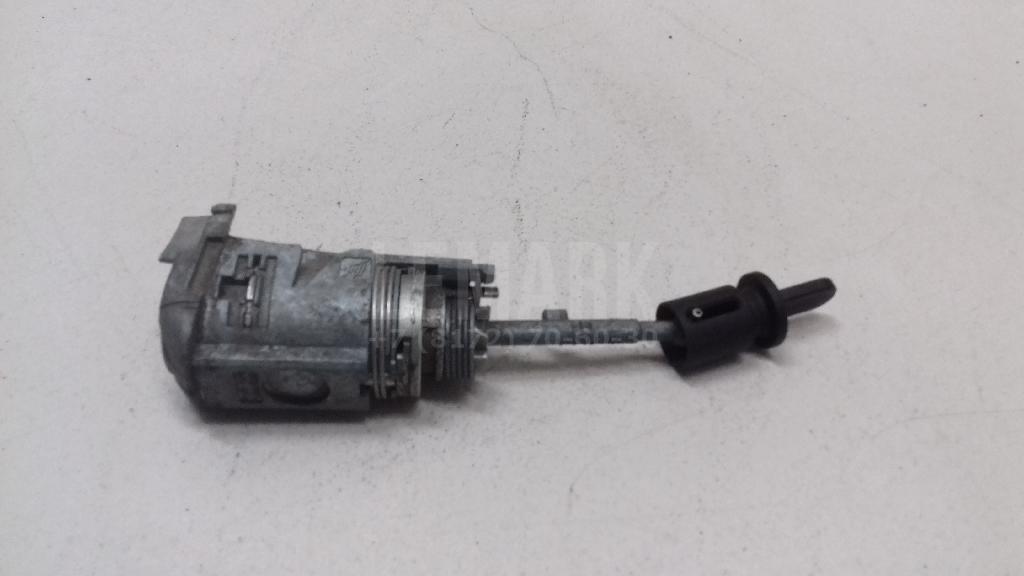 Вставка замка двери лев. для  BMW 3-serie F30/F31/F80 2011-2020