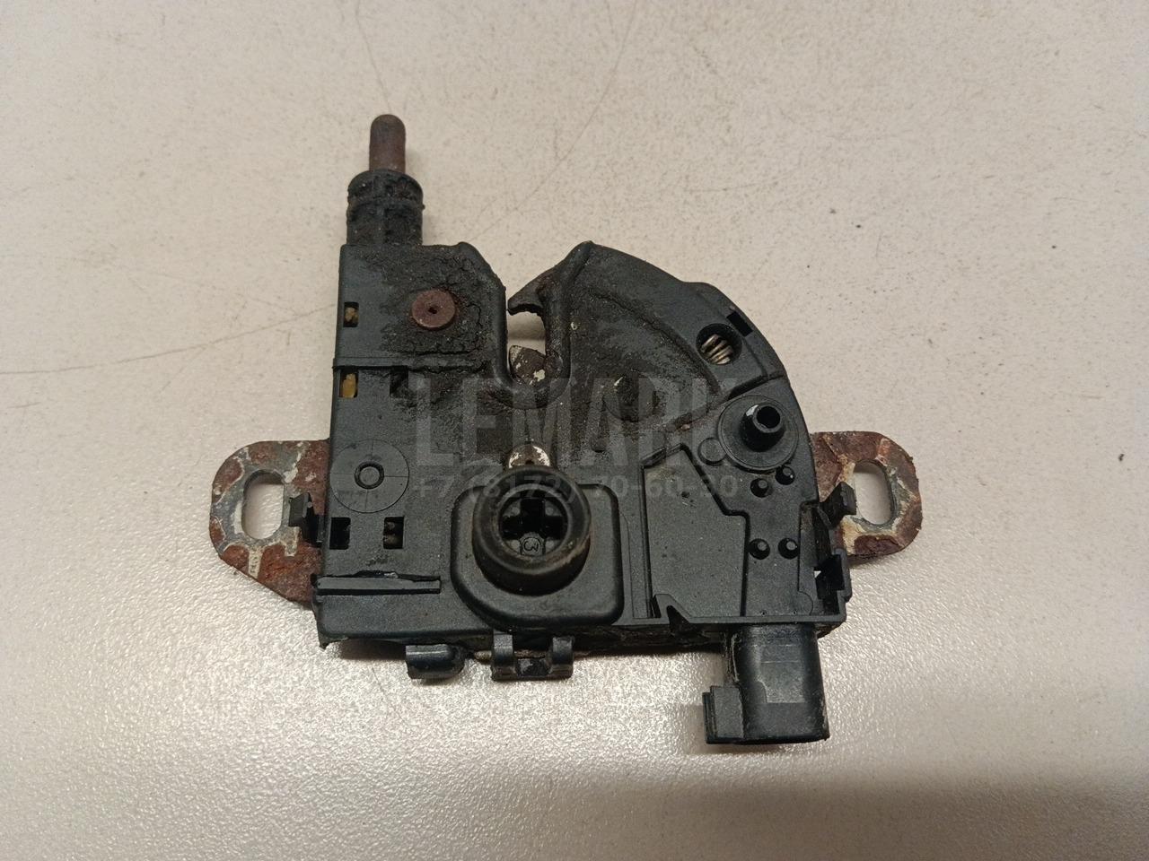 Замок капота 4895286 Ford