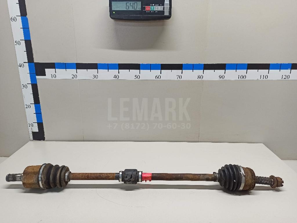 Полуось передняя правая 495001C262 Hyundai-Kia