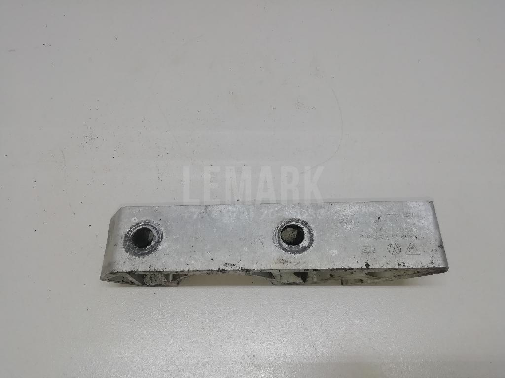 Кронштейн крепления переднего стабилизатора для  Fiat Ducato 244 (+Elabuga) 2002-2006