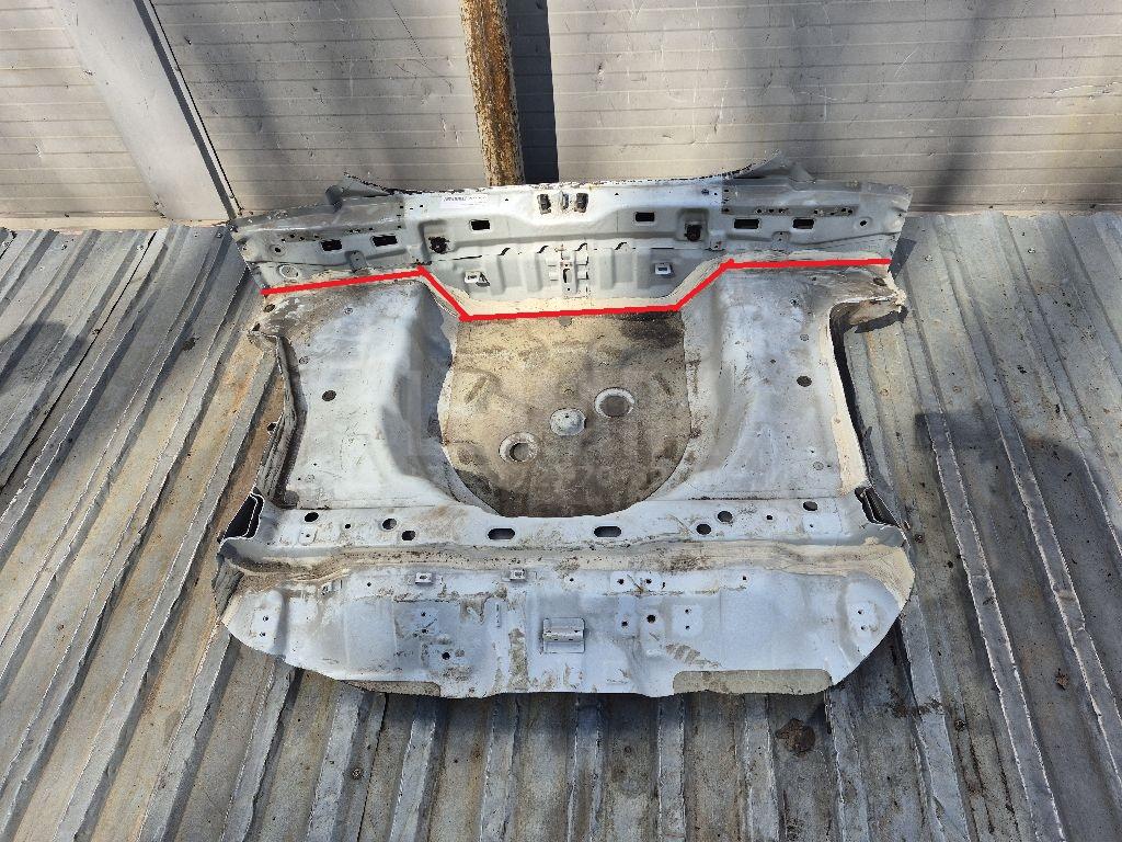 Панель задняя 691001H210 Hyundai-Kia
