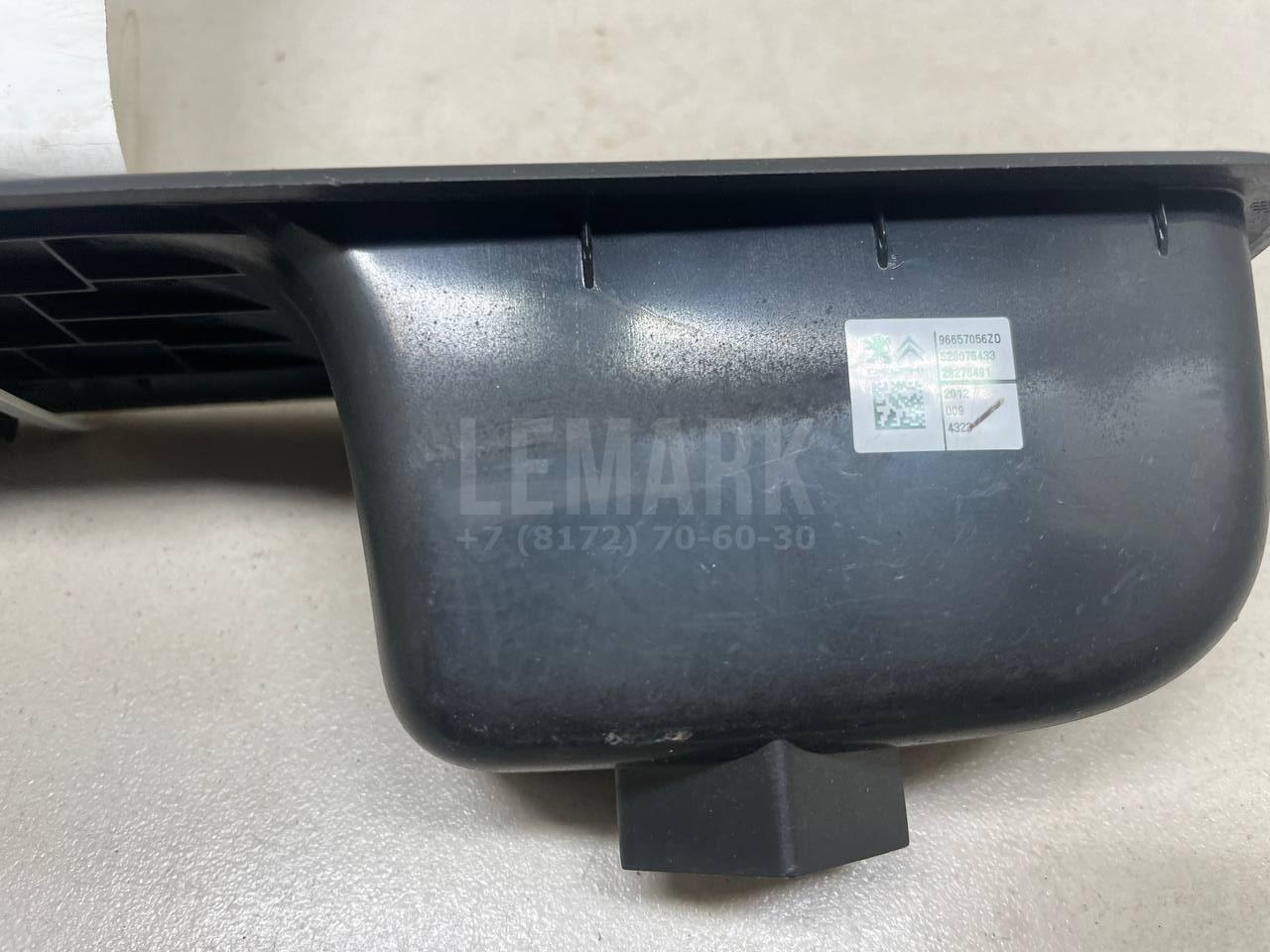 Кнопка стеклоподъемника для  Citroen C4 II 2011-2022