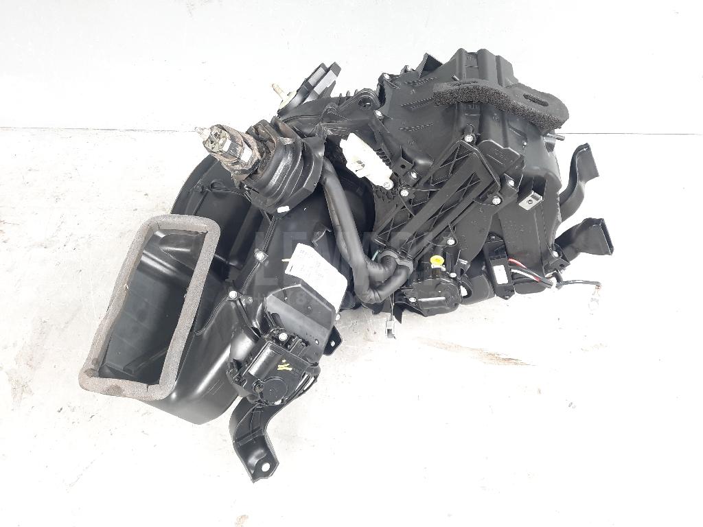 Корпус отопителя для  Ford Focus II 2008-2011