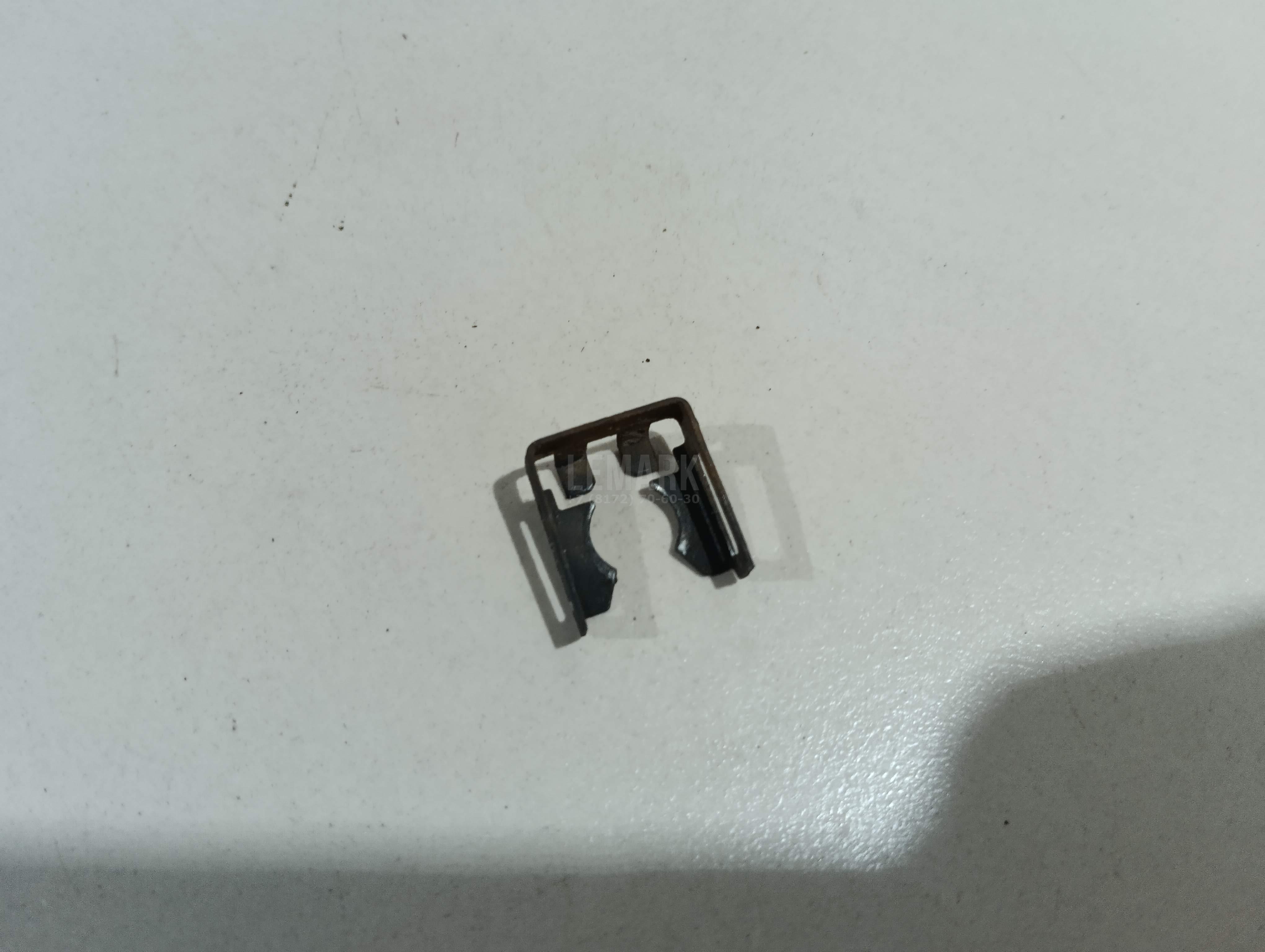 Крепеж форсунки 3530926010 Hyundai-Kia