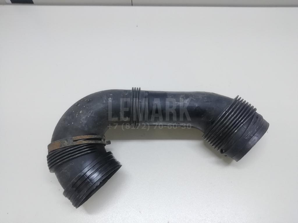Патрубок воздушного фильтра 7L0129684B VAG