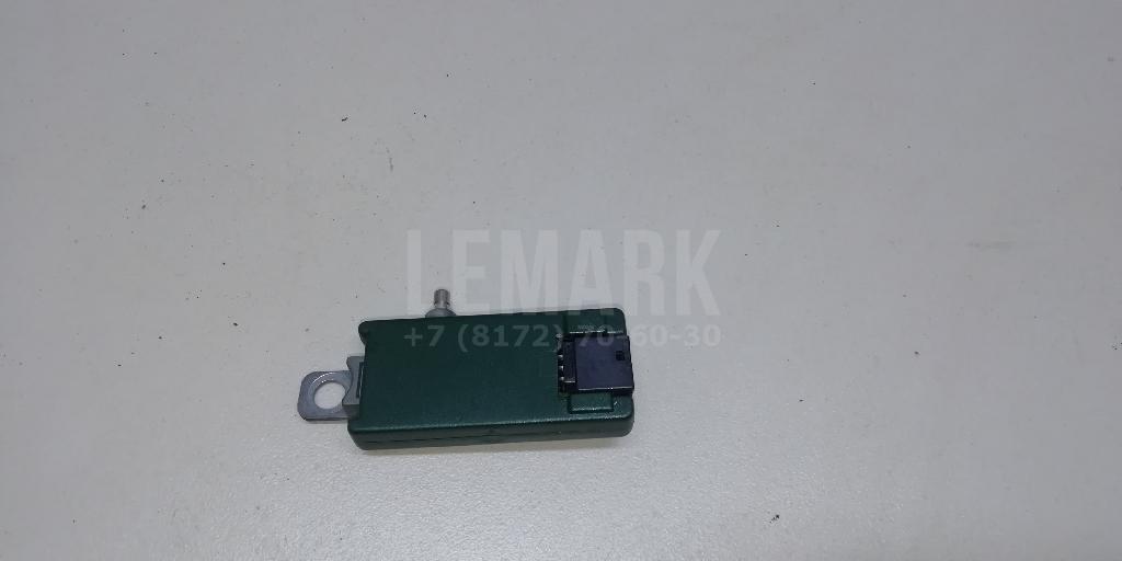 Усилитель 7L6035577C VAG