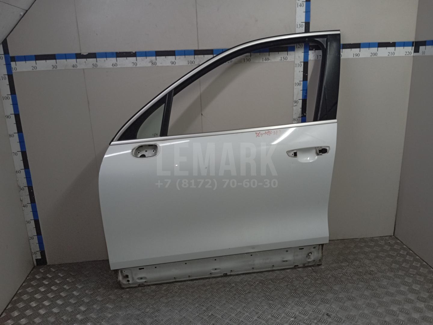 Дверь передняя левая 95853101100GRV VAG