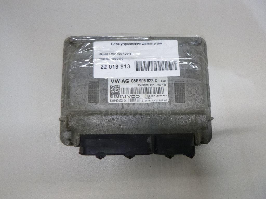 Блок управления двигателем 03E906023C VAG
