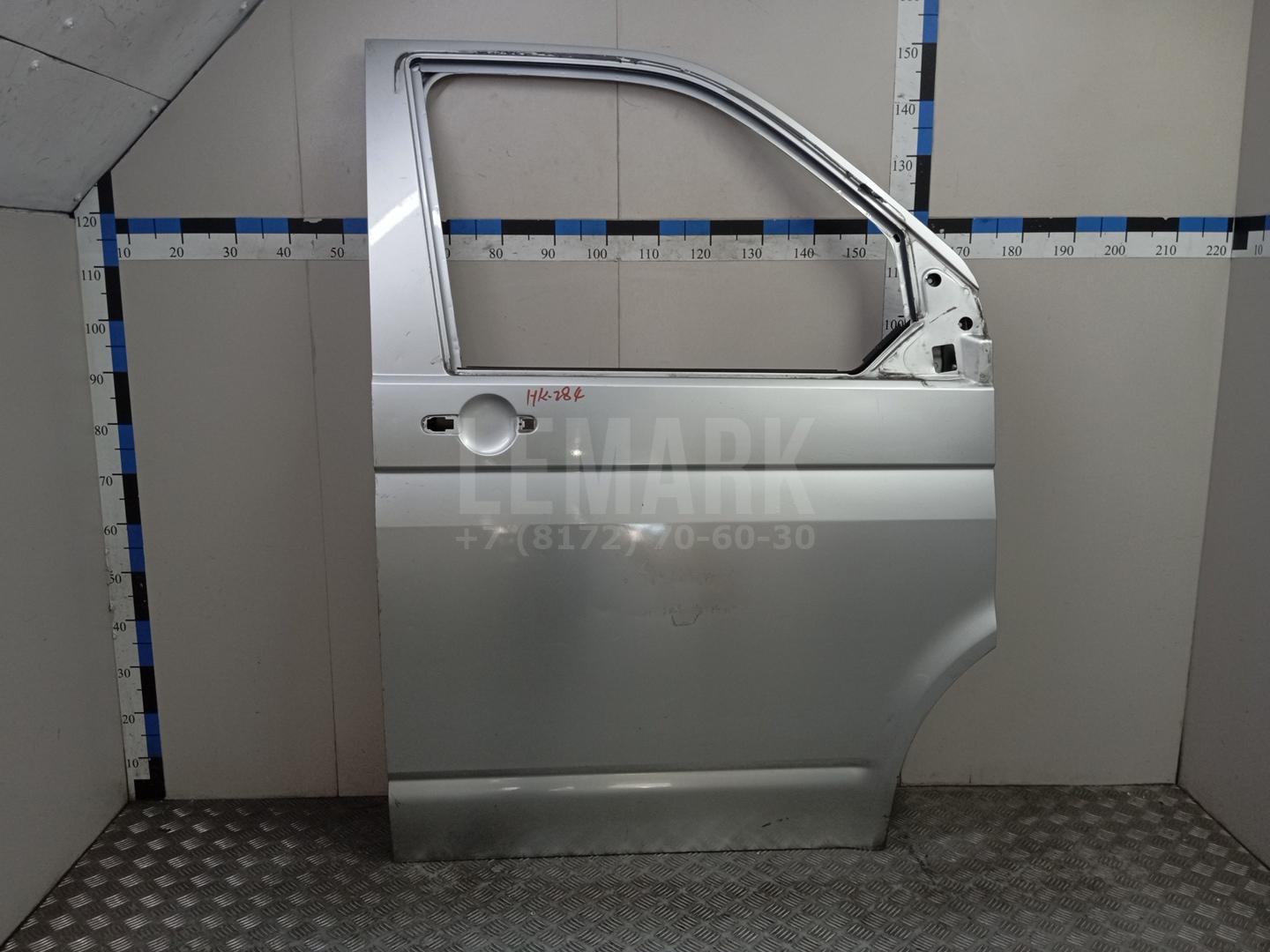 Дверь передняя правая 7LA831056 VAG