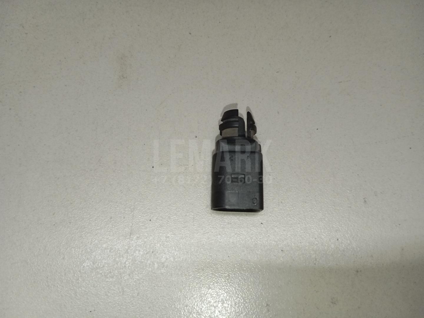 Датчик температуры воздуха 8Z0820535 VAG