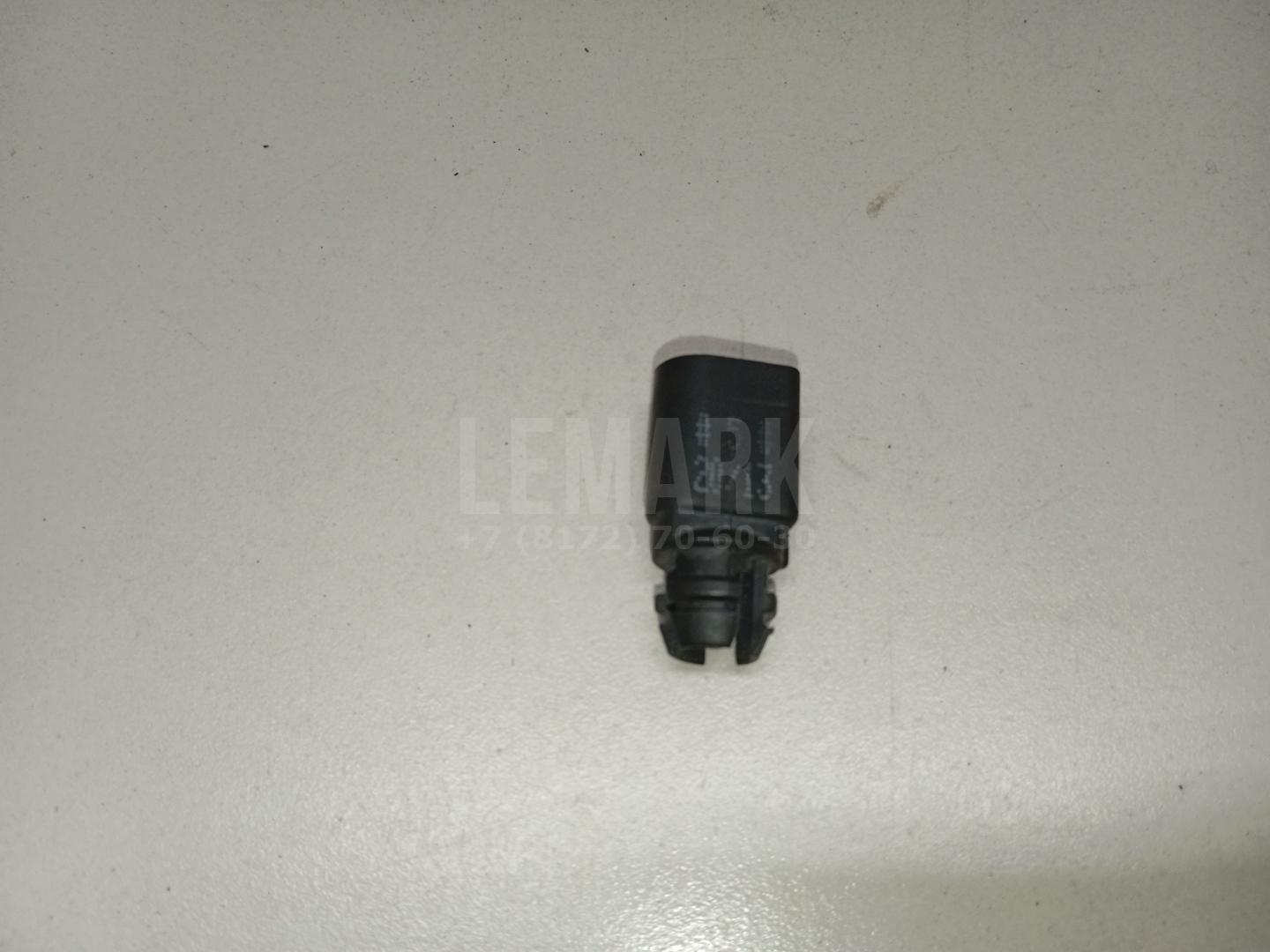 Датчик температуры воздуха 8Z0820535 VAG