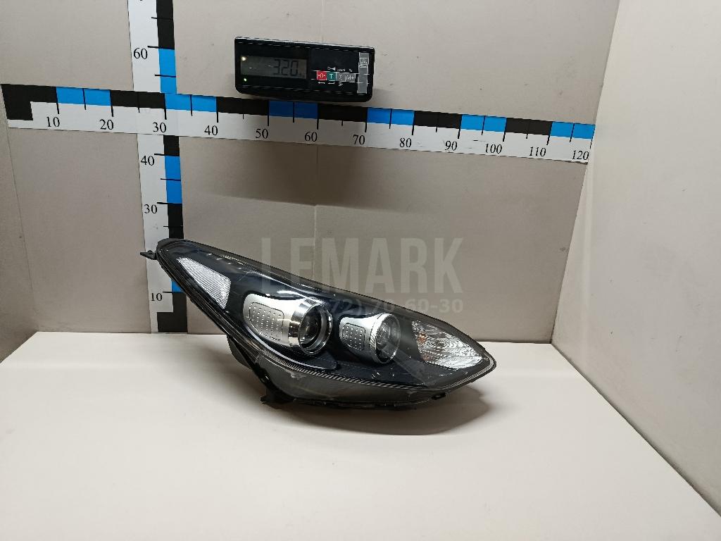 Фара правая 92102D9070 Hyundai-Kia