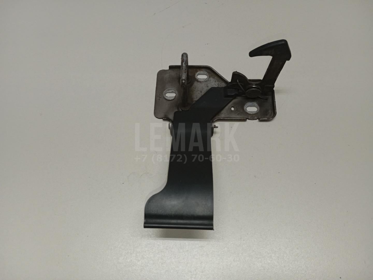 Крючок капота 7E0823480 VAG