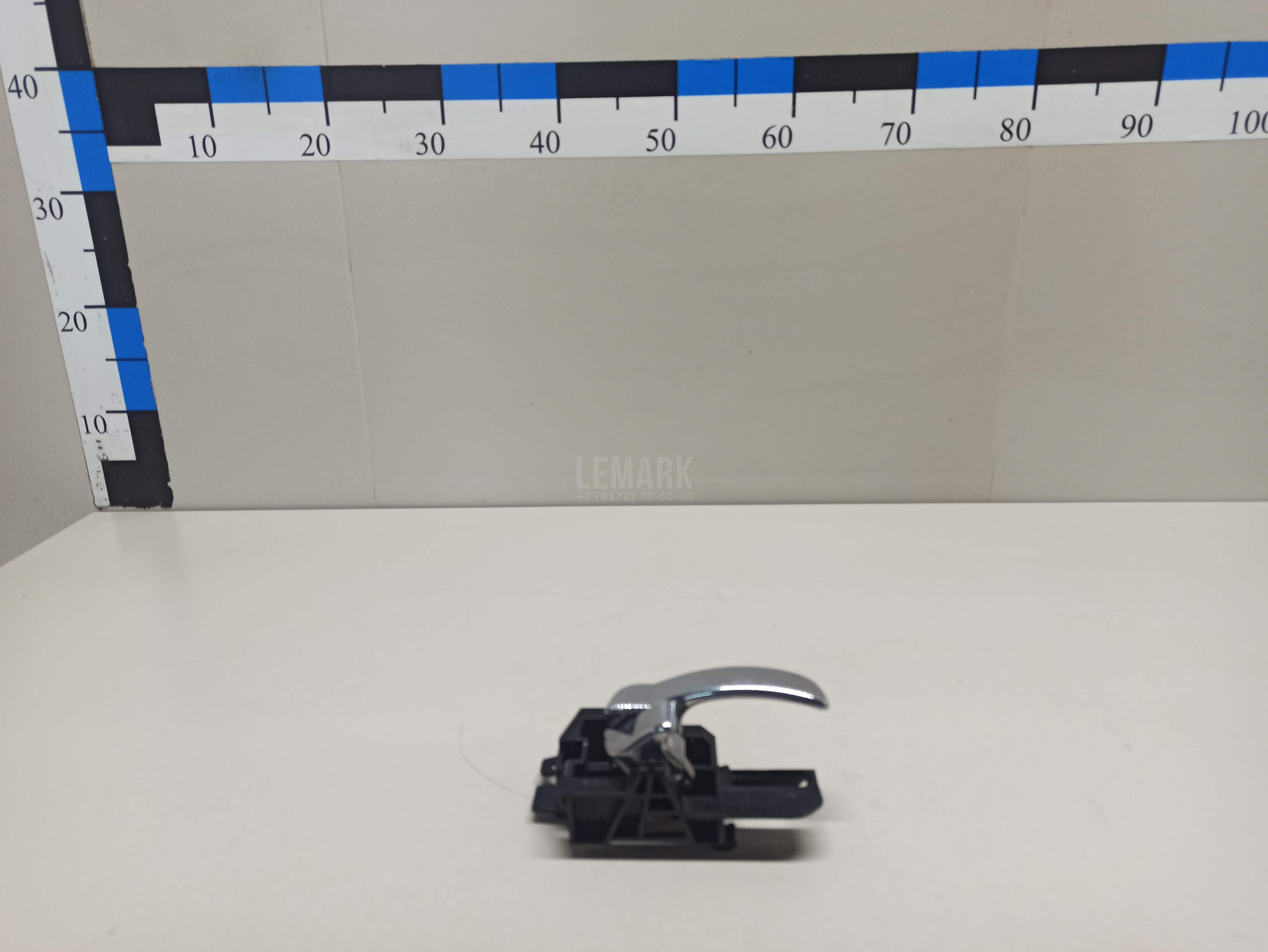 Ручка двери внутренняя правая 80670JD00E Nissan