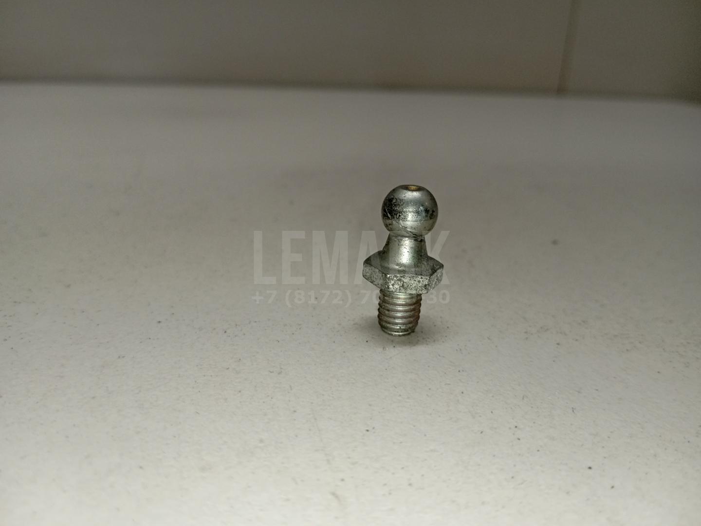 Крепеж газового упора 701827439B VAG