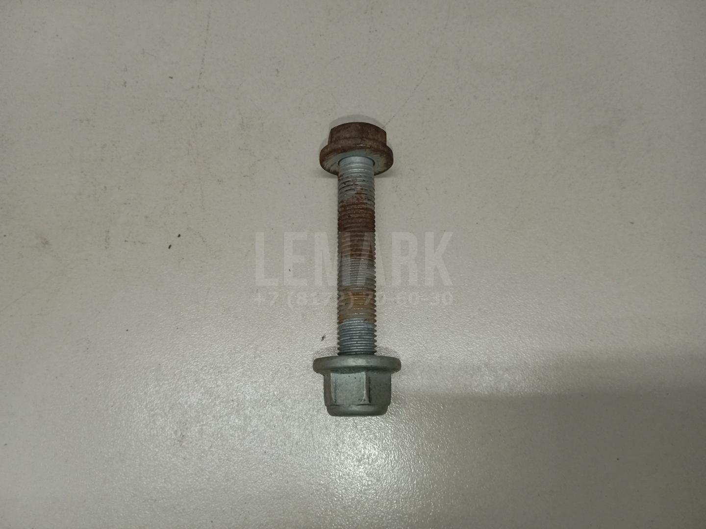 Болт переднего рычага N10421304 VAG