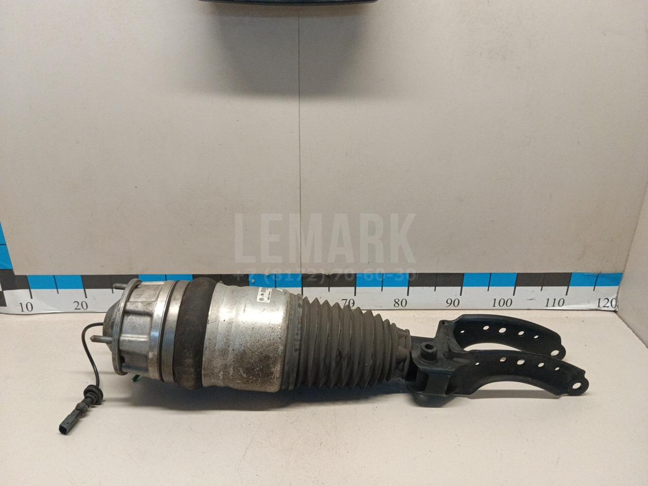 Амортизатор передний правый 7P6616040K VAG