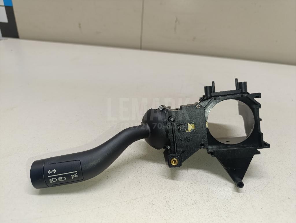 Переключатель поворотов подрулевой 3D0953513 VAG