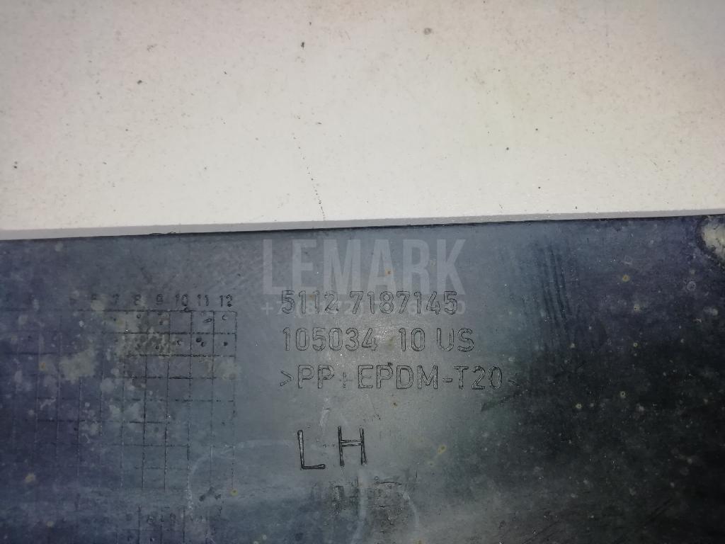 Накладка заднего бампера левая