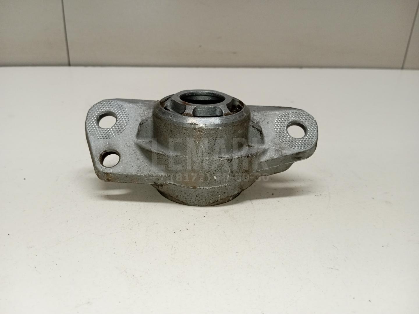 Опора заднего амортизатора 1K0513353G VAG