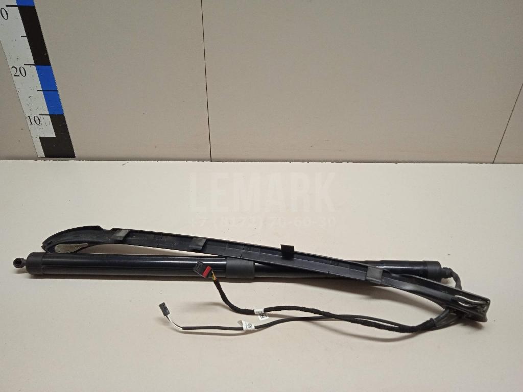 Амортизатор двери багажника 7P6827851FIIT VAG