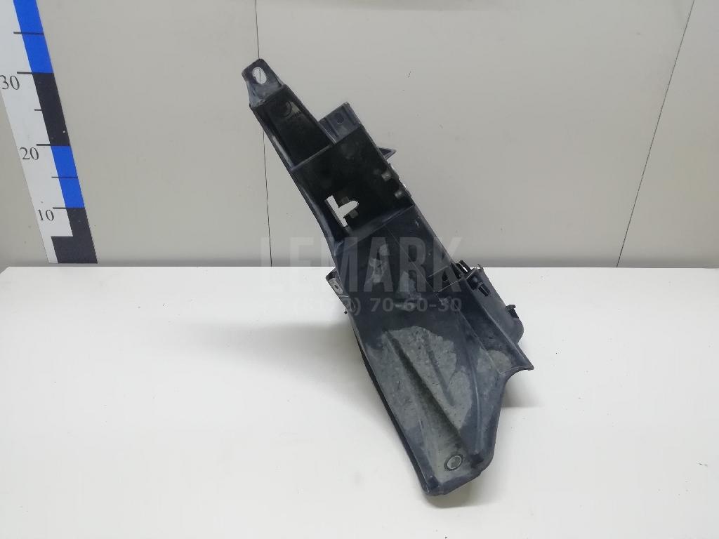 Кронштейн крепления крыла для  Ford Fiesta 2008-2019