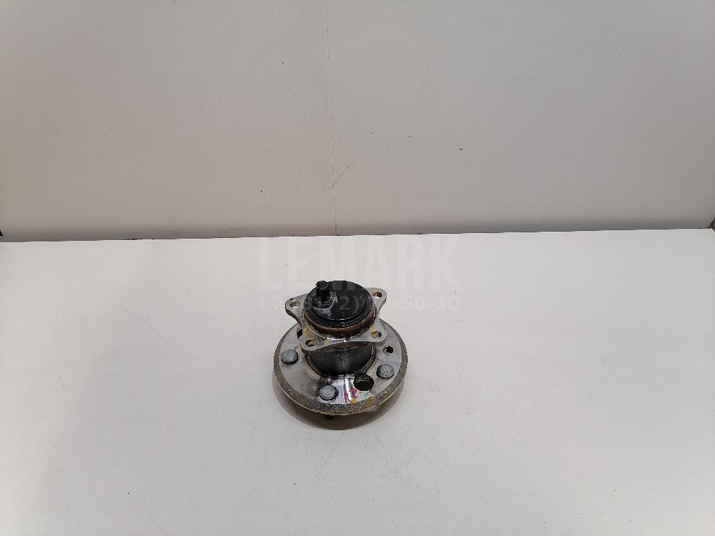 Ступица задняя 4245033030 Toyota