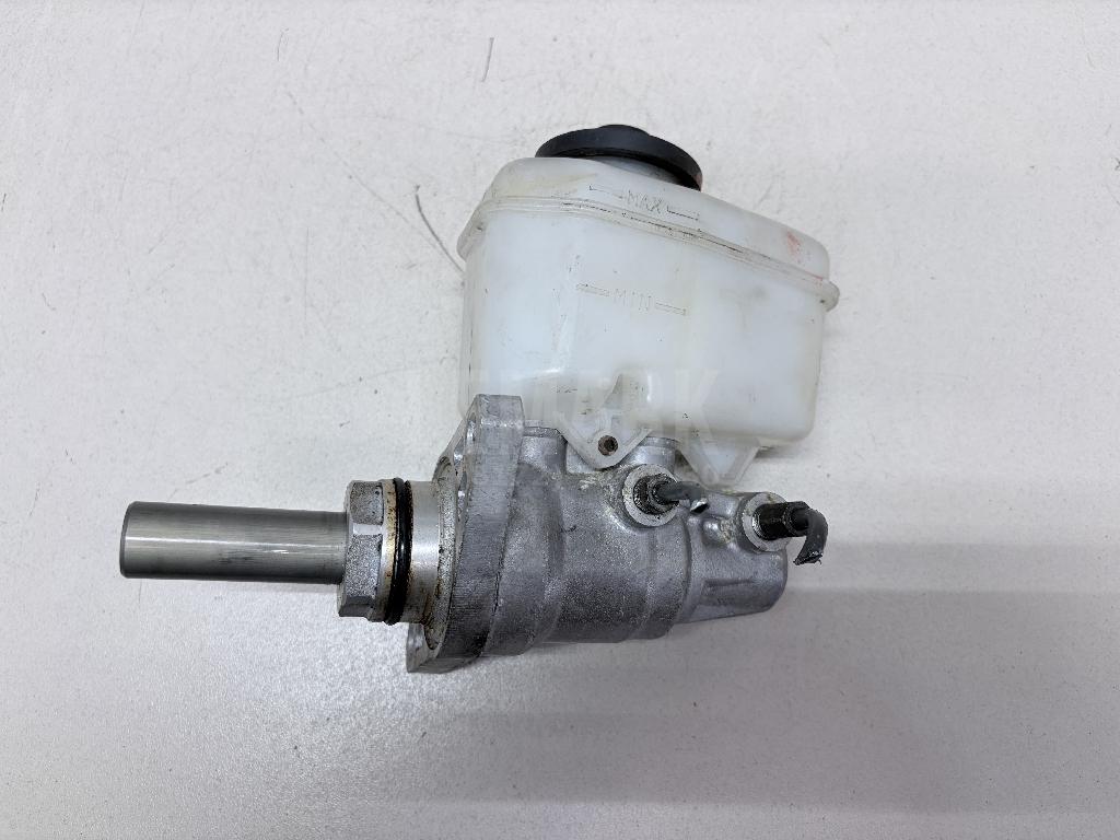 Цилиндр тормозной главный 4702860010 Toyota