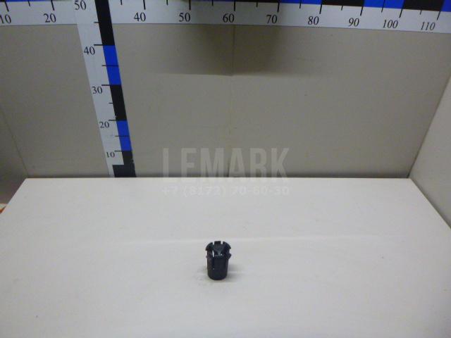 Подушка радиатора Z60115240F Mazda