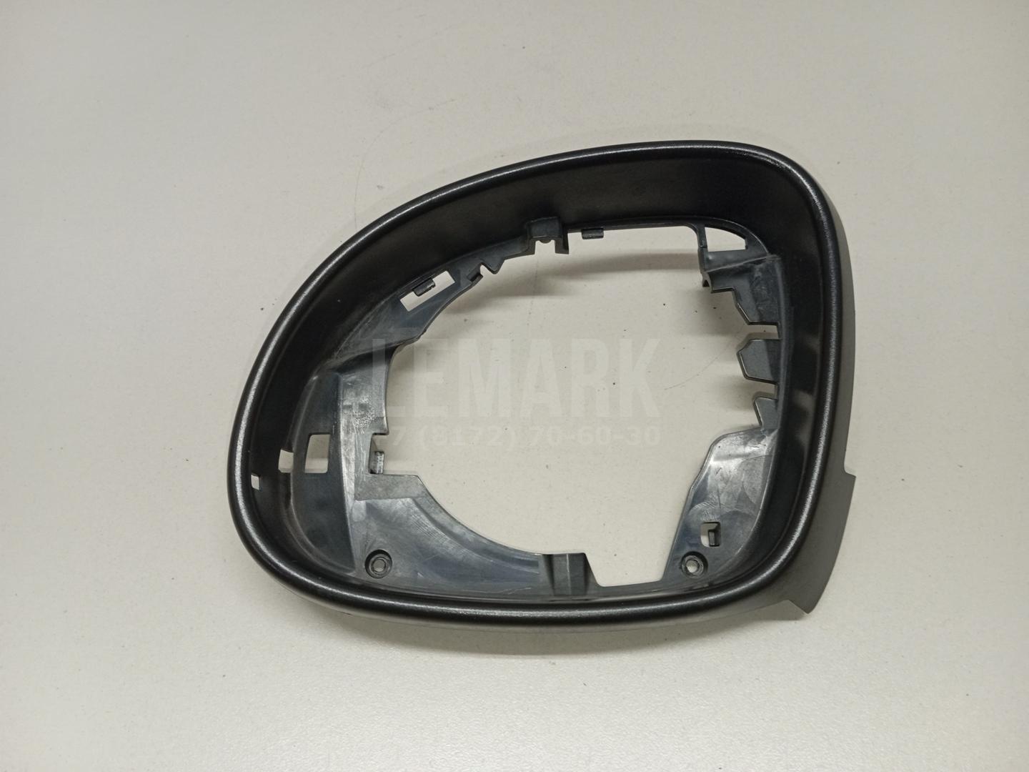 Рамка зеркала левого 5N0857601A9B9 VAG