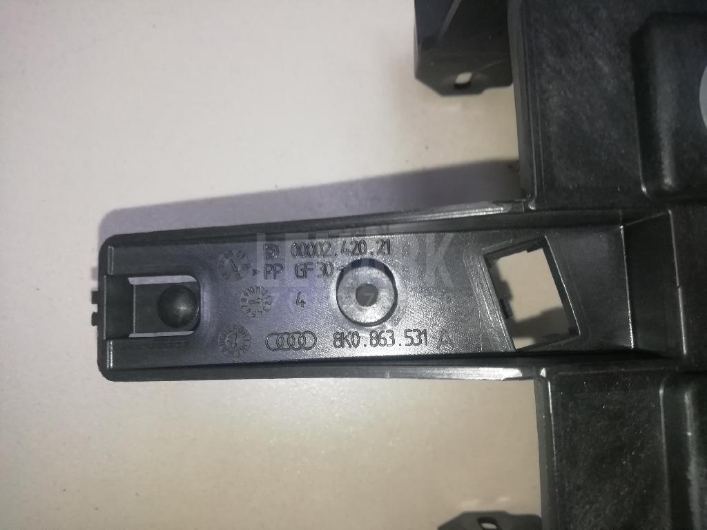 Кронштейн (сопут. товар) для  BMW 1-serie E82/E88 2007-2013
