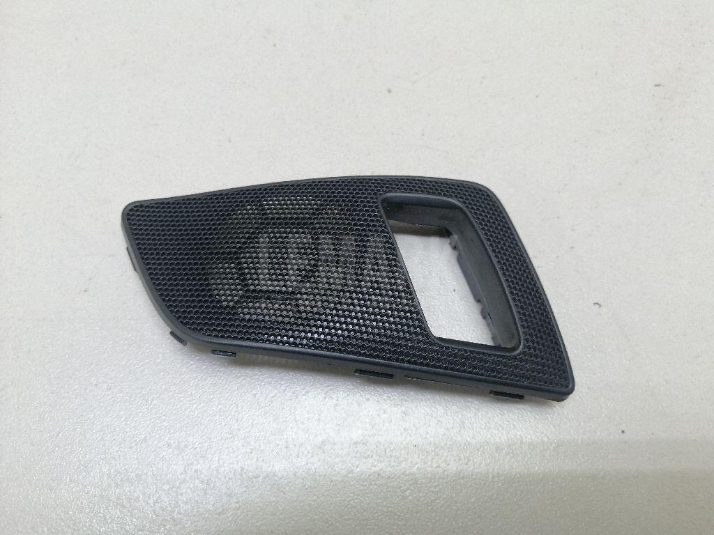 Решетка динамика 1Z0868160A9B9 VAG