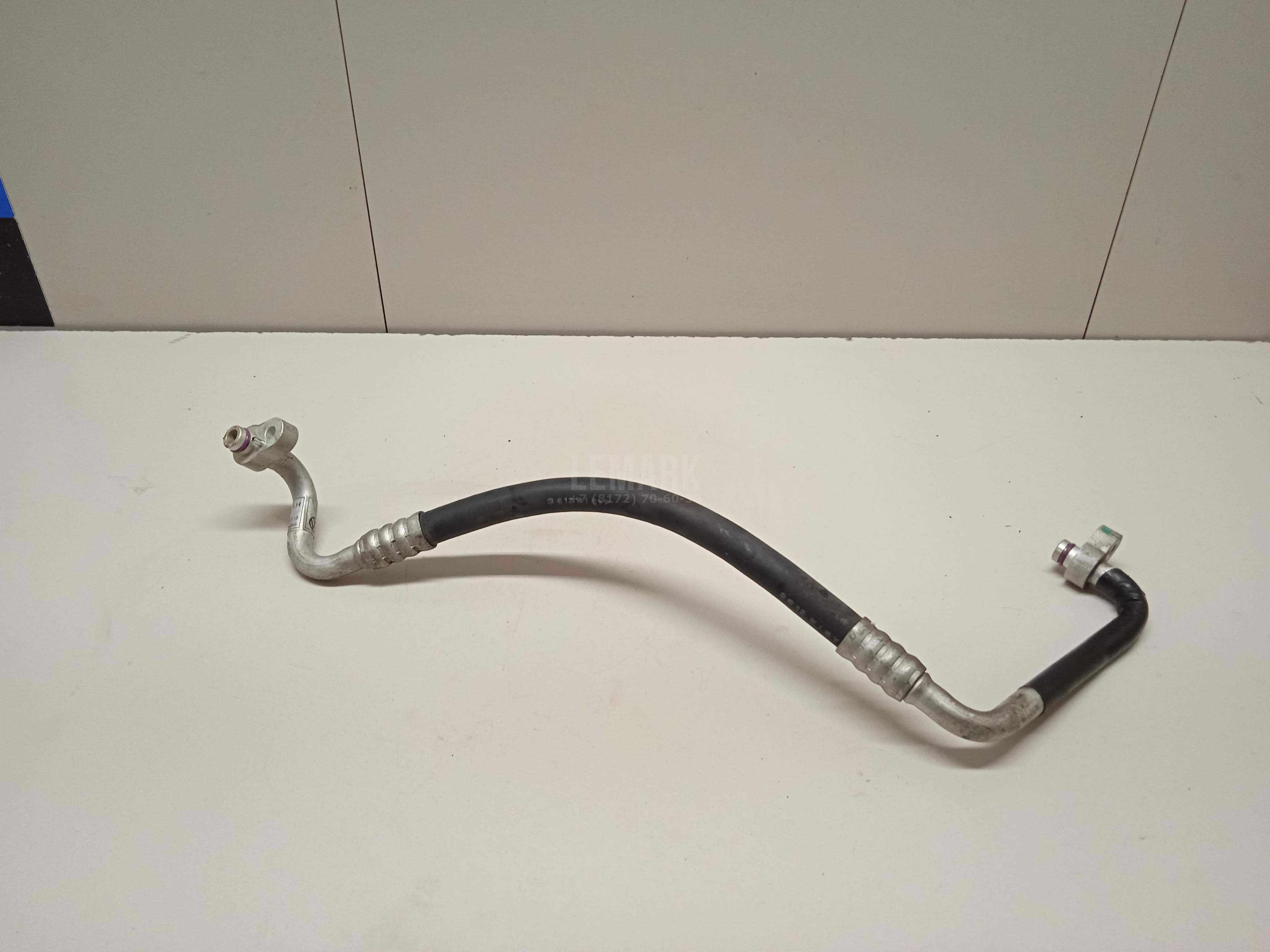 Трубка кондиционера 7P0820721H VAG