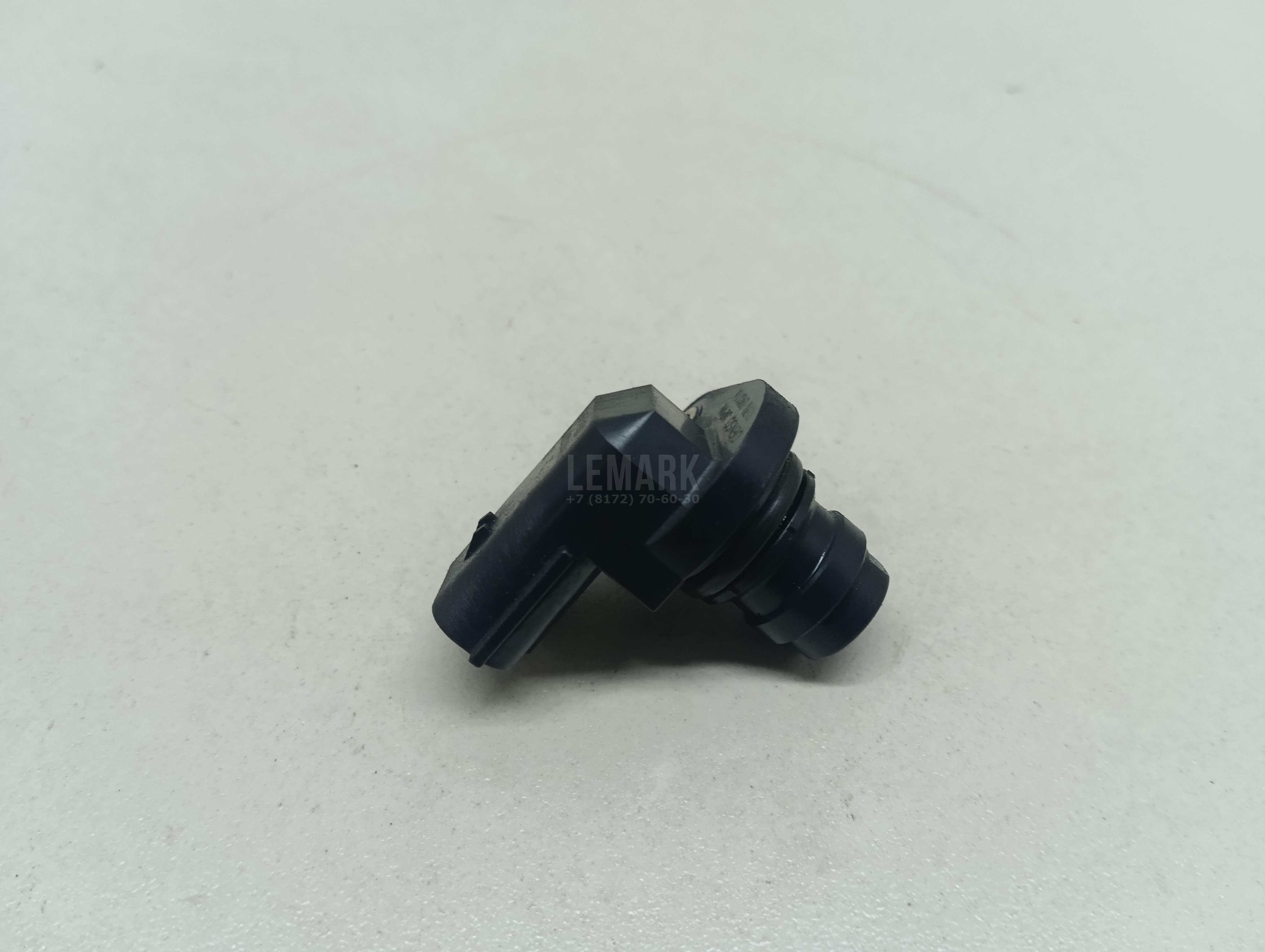 Датчик положения распредвала 8658495 Volvo