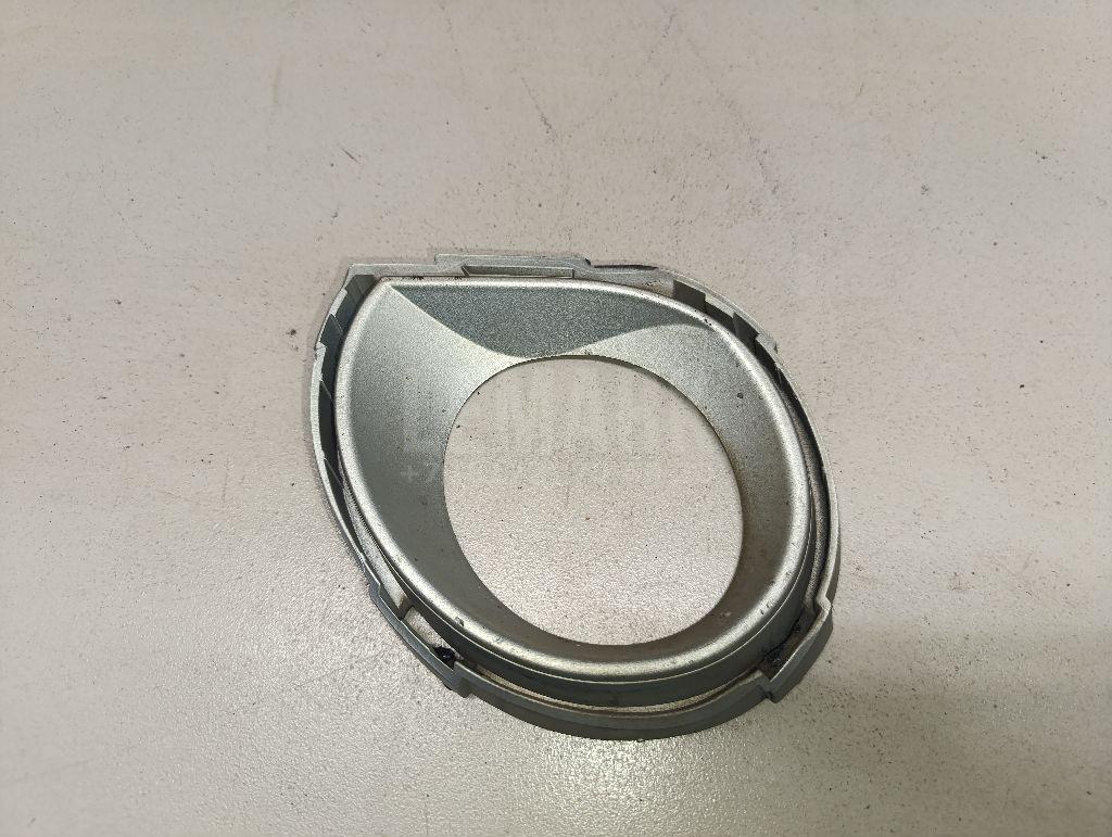 Рамка противотуманной фары левой 7L6853399A7W VAG